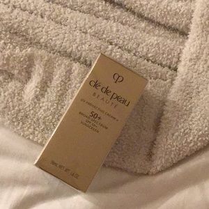 CLE DE PEAU SPF 50